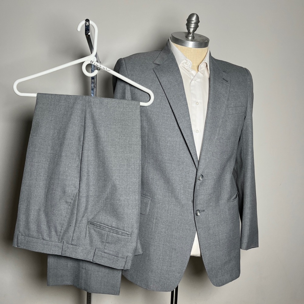 Vintage Christian Brooks Suit Mens 44L 36W Grey Solid 2-Button Notch Lapel